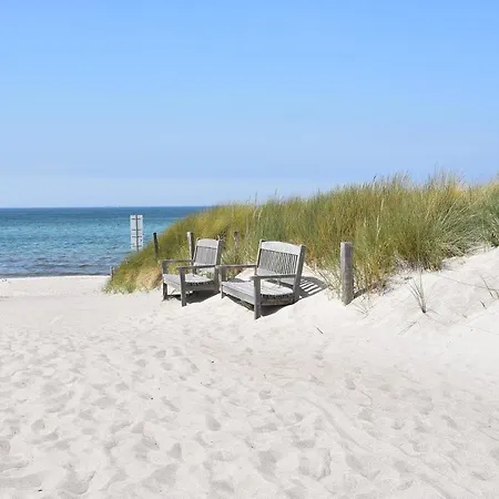 度假居 Duenenhaus *